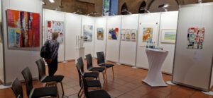 "alles mit links- gepunktet und schraffiert"