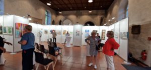 "alles mit links- gepunktet und schraffiert"