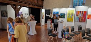 "alles mit links- gepunktet und schraffiert"